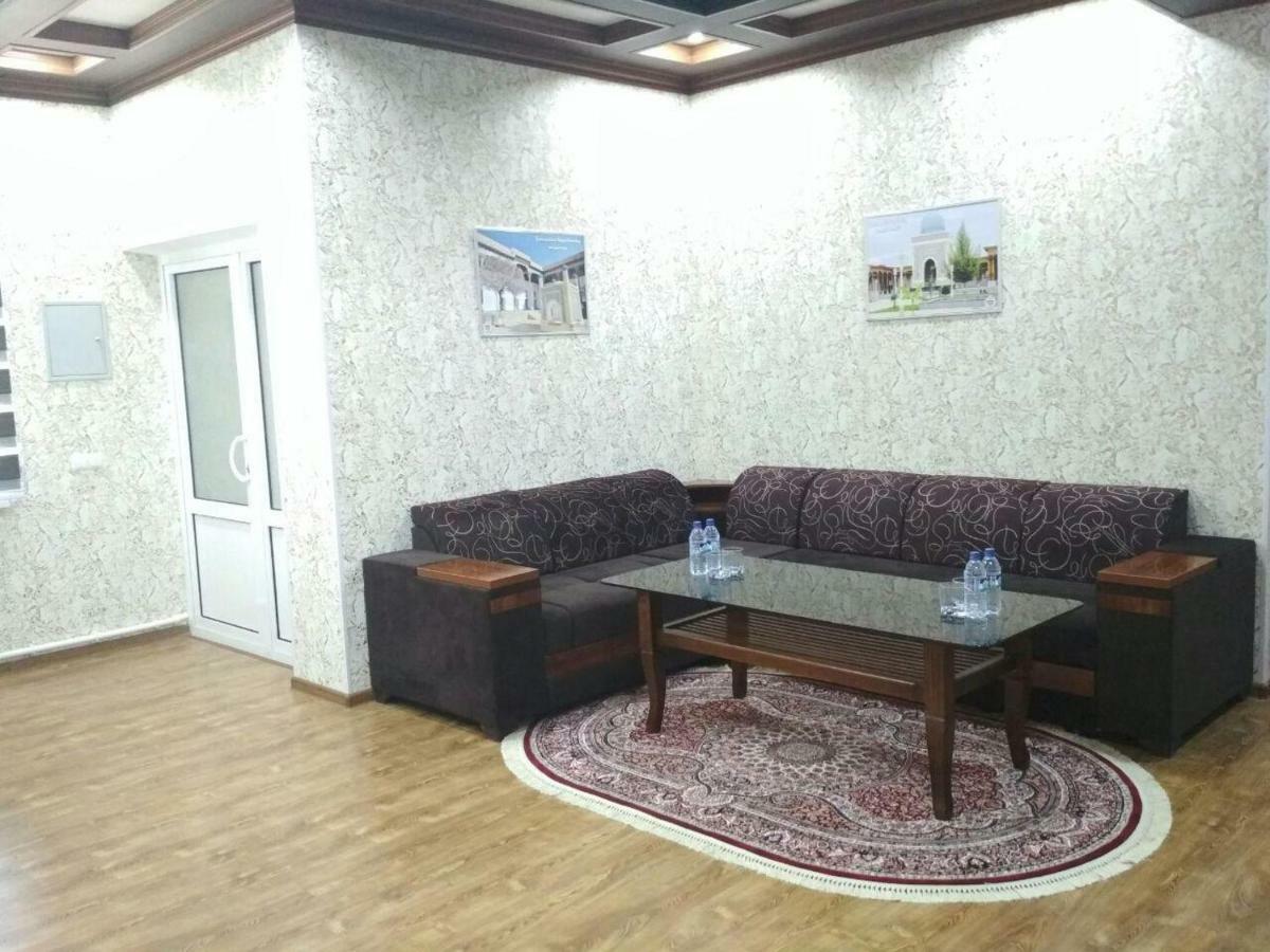 Hostel Farovon Marghilon المظهر الخارجي الصورة