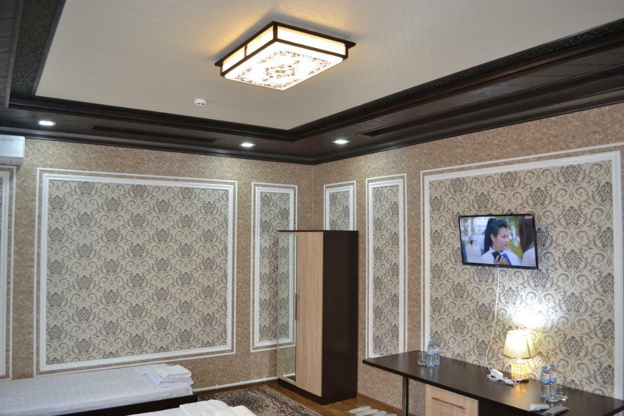 Hostel Farovon Marghilon المظهر الخارجي الصورة